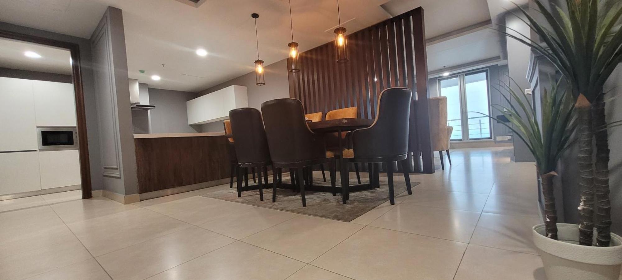 Goldcrest Luxury Apartments Лахор Екстериор снимка