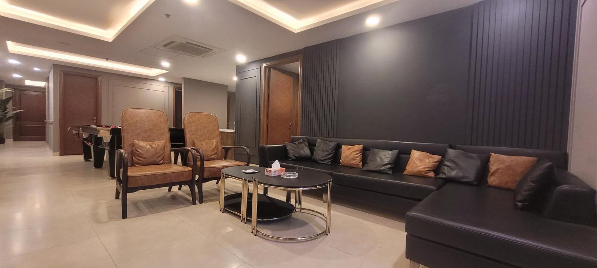 Goldcrest Luxury Apartments Лахор Екстериор снимка