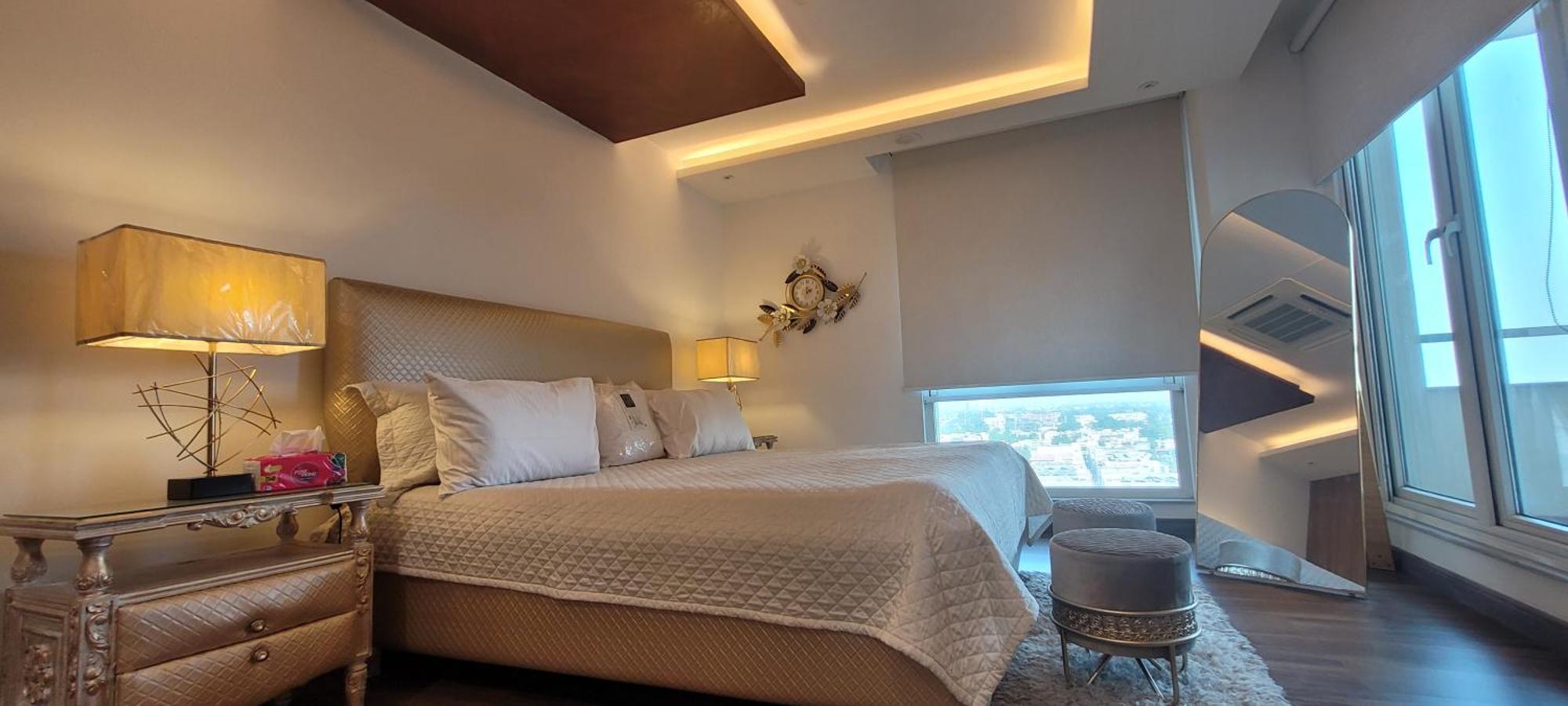 Goldcrest Luxury Apartments Лахор Екстериор снимка